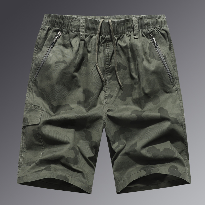 Protective shorts with zipper