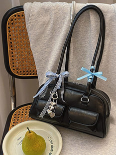 Yunzhen Same Board Back Axillary Bag 2025 New Y2K Hot Girl Locomotive Pack ins Vintage retro shoulder bag
