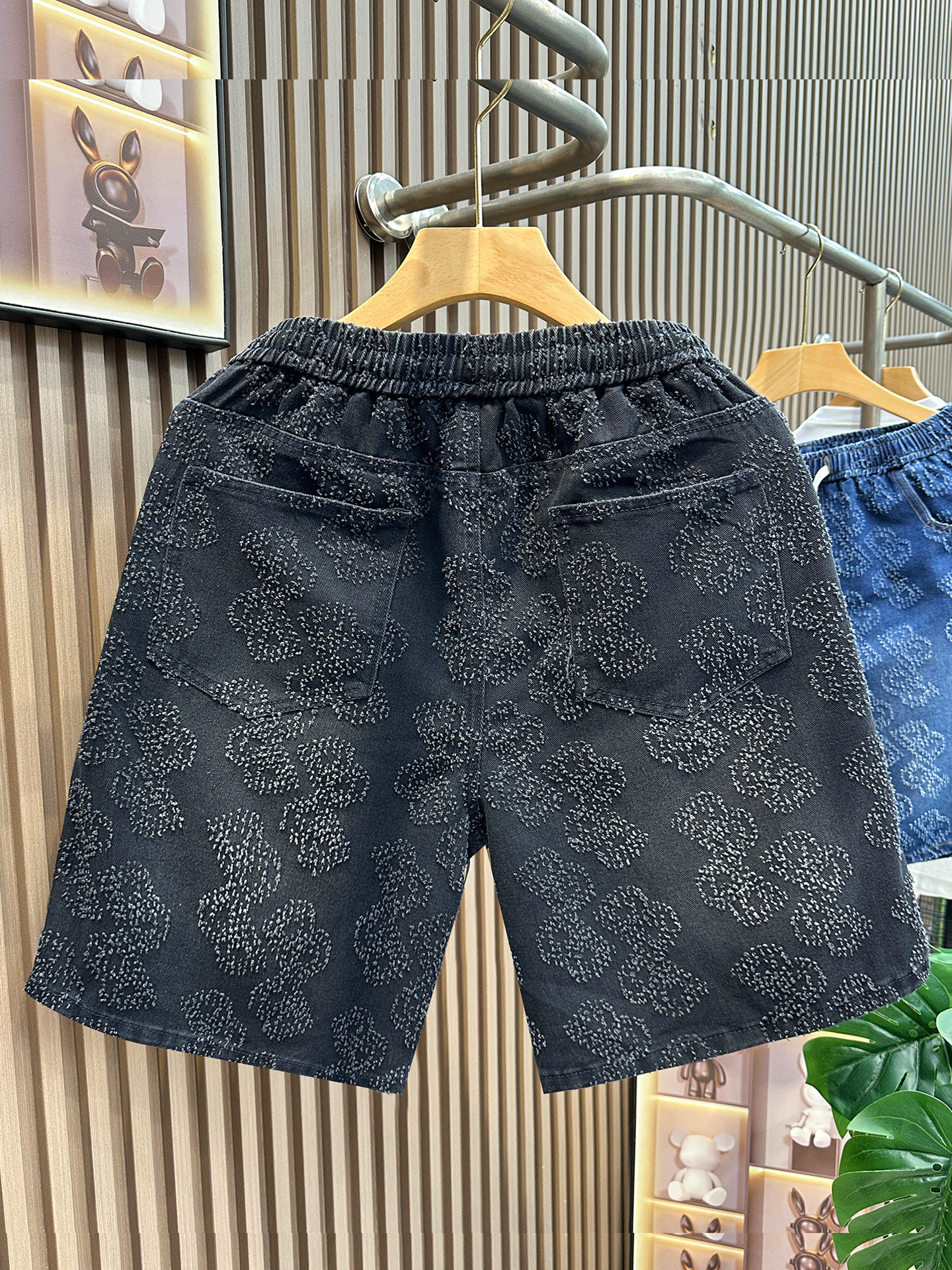European Luxury Men's Jacquard Denim Shorts High End Summer Fashion Casual Beach Wear Five Point Straight Leg Pants_mkmklike.com