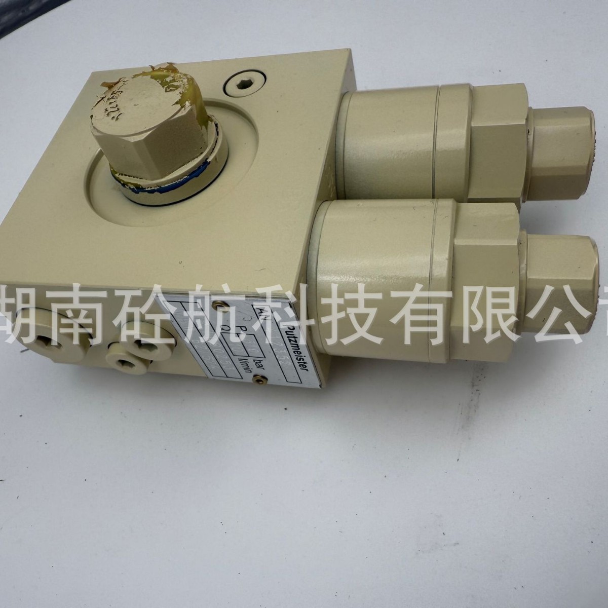 普茨迈斯特泵车配件平衡阀413444 大象液压平衡阀