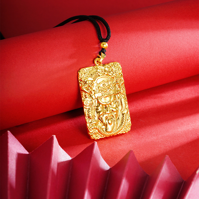 Estilo antiguo Arena de oro estilo chino Guan Gong collar cuadrado de los hombres dominantes colgante tridimensional Guan er Ye tag joyería al por mayor