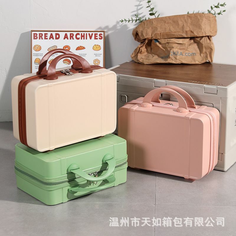 Fresh and Stylish Retro Red Suitcase as a Souvenir, 14inch Custom Makeup Box Gift Set Travel Suitcase