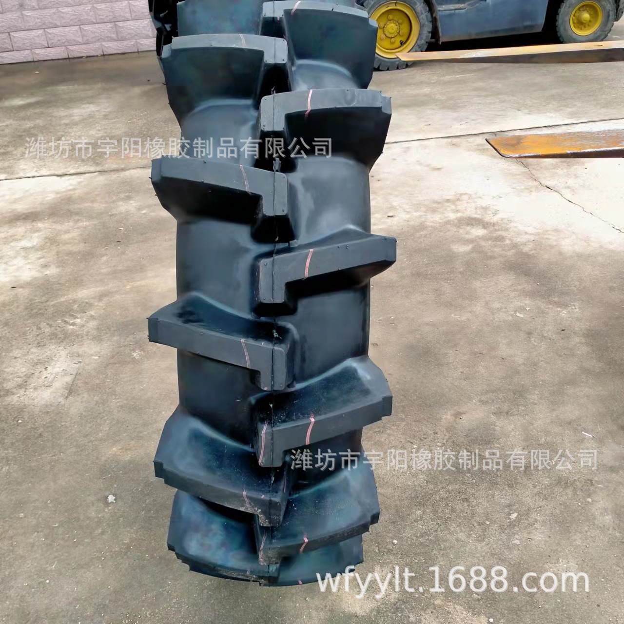 14.9-24稻田灌溉 拖拉机轮胎    水田高花胎  R2