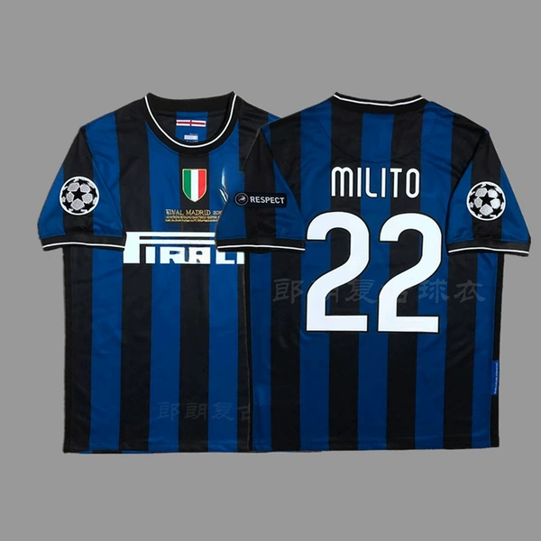 0910 National M home print 22 Milito +2 armband