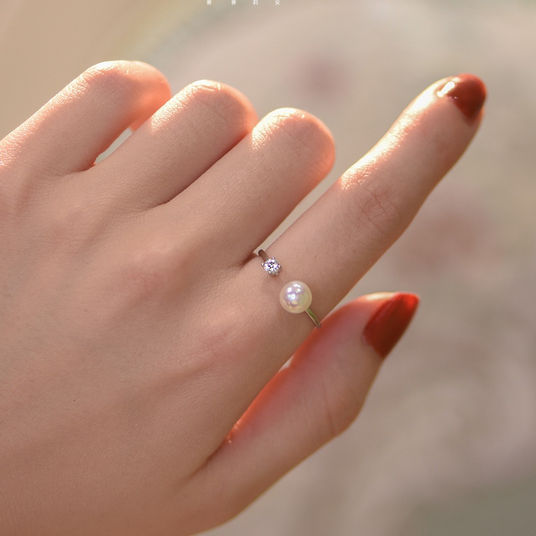 S  천연 담수 진주 플래시 다이아몬드 포 클로 링 여성 INS NICHE 라이트 럭셔리 하이 엔드 오픈 링