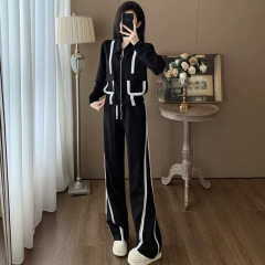 欧货小众休闲运动套装女秋季2025新款高级感黑色外套阔腿裤两件套