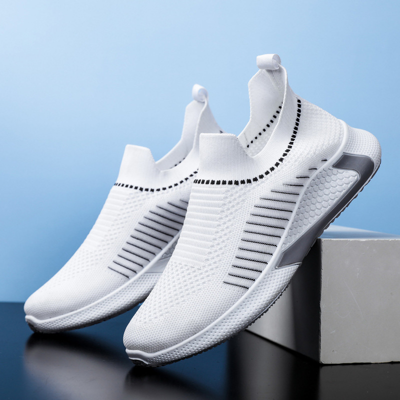 Men's Shoes 2026 Spring New Sports Shoes Fashionable Soft-Soled Breathable Casual Shoes Fly-Knit Versatile Men's Casual Shoes