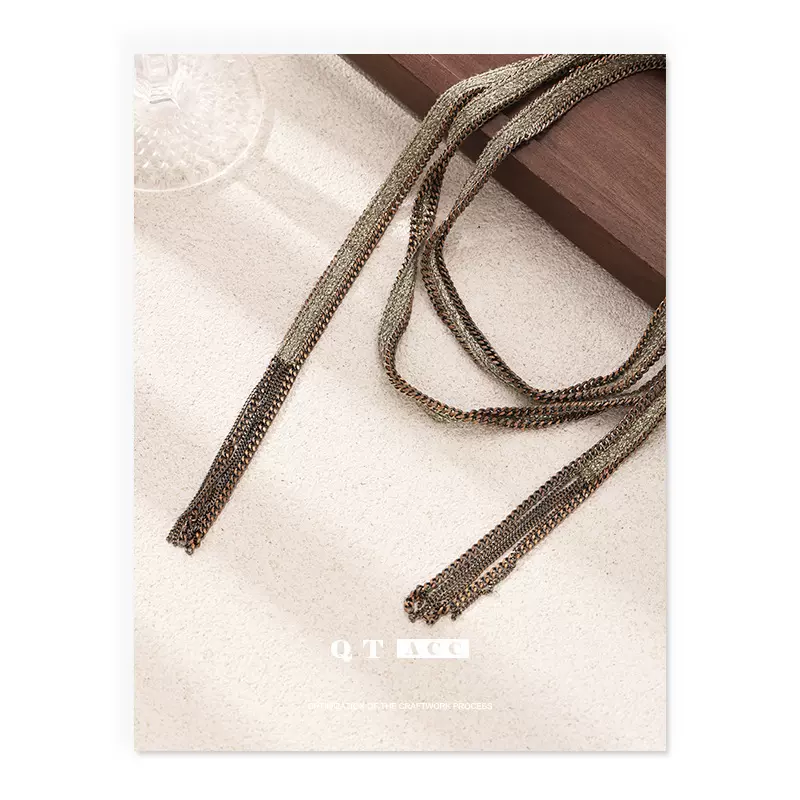 欧美时尚精致高级感橄榄绿鎏金细项链复古风流苏吊坠秋冬新款项饰