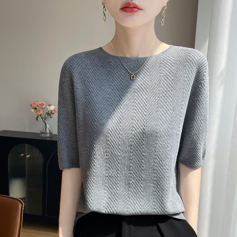 Fishbone Pattern Mid-Sleeve Knit Top for Women, New Stylish Slim-Fit Five-Quarter Sleeve Base Shirt, Ready-To-Wear Inner Layer Top