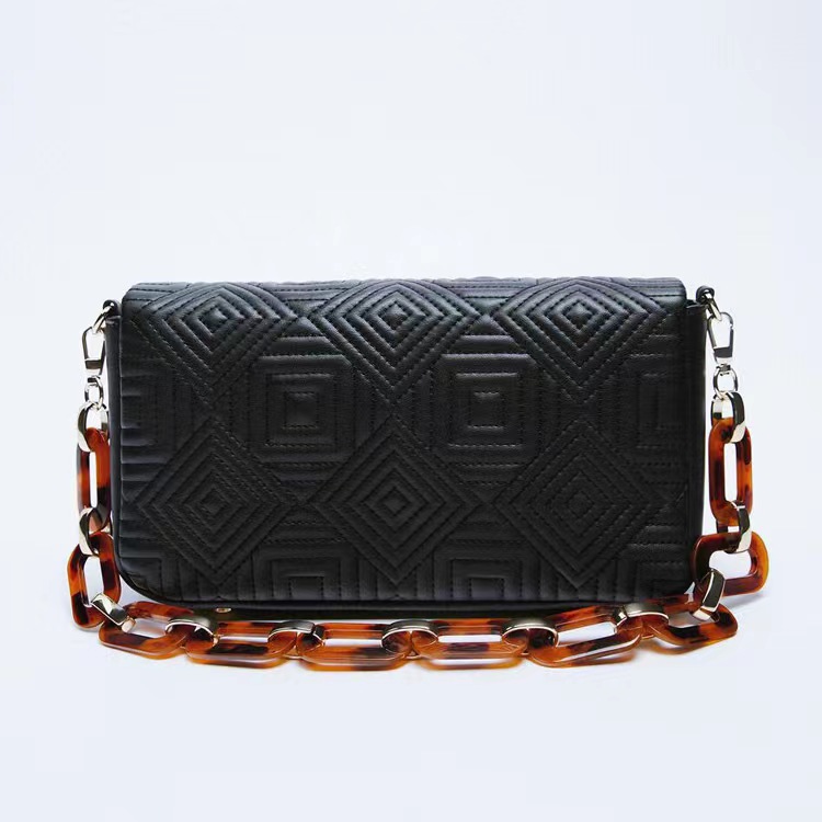 Borsa a tracolla donna e borsetta elegante grande capienza_voghion.com