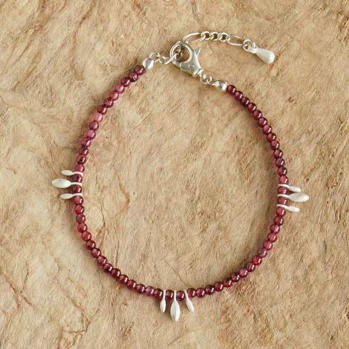 S925 Sterling Silver Garnet Black Agate Beaded Stitching Bracelet Niche Designer High-End Retro Elegant Hand Jewelry