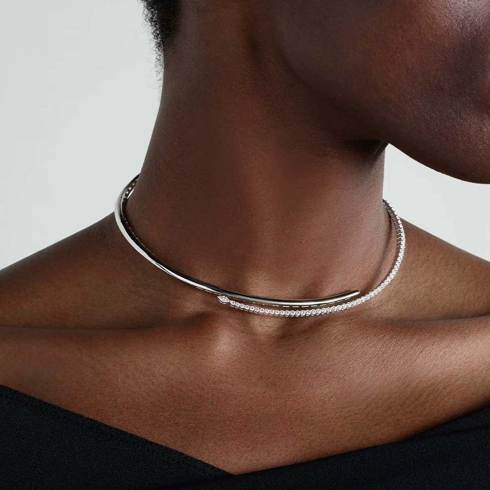 Новый открытый воротник для женщин, легкая роскошная высококачественная цепочка на ключицу со стразами, нишевый дизайн, модные универсальные аксессуары