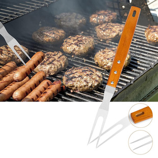 Wooden handle grilling fork stainless steel grilling fork factory direct meat fork food fork BBQ accessories outdoor barbecue utensils