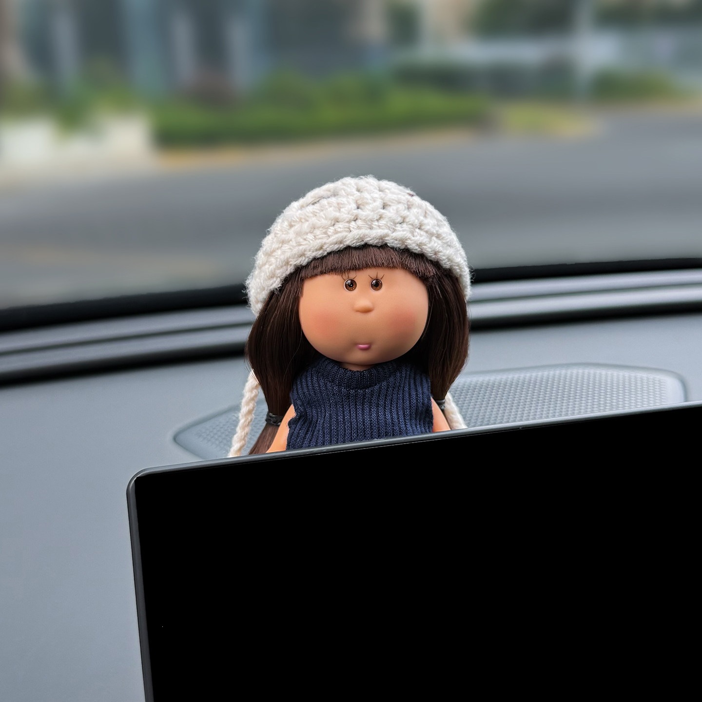 Potato Sister Car Ornament Interior Decoration Car Dashboard Display Screen Plush Doll Decoration Cute for Girls