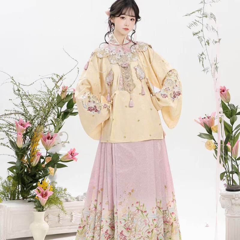 Original Ming-Style Hanfu for Women, Chinese Style Cross-Collar Short Shirt and Mamian Skirt Spring Set