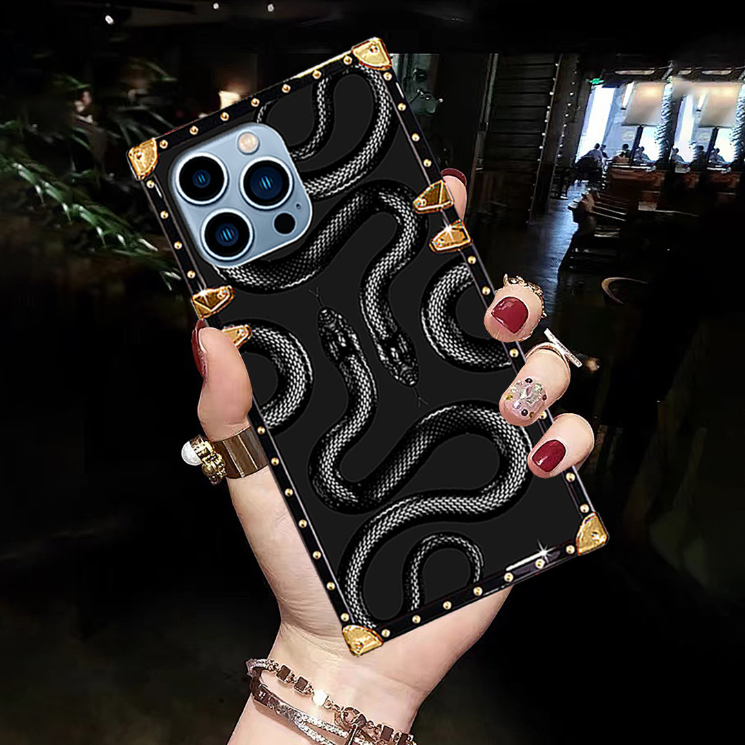 Classic Black Mamba Snake Pattern Anti Drop Phone Case For Apple_voghion.com