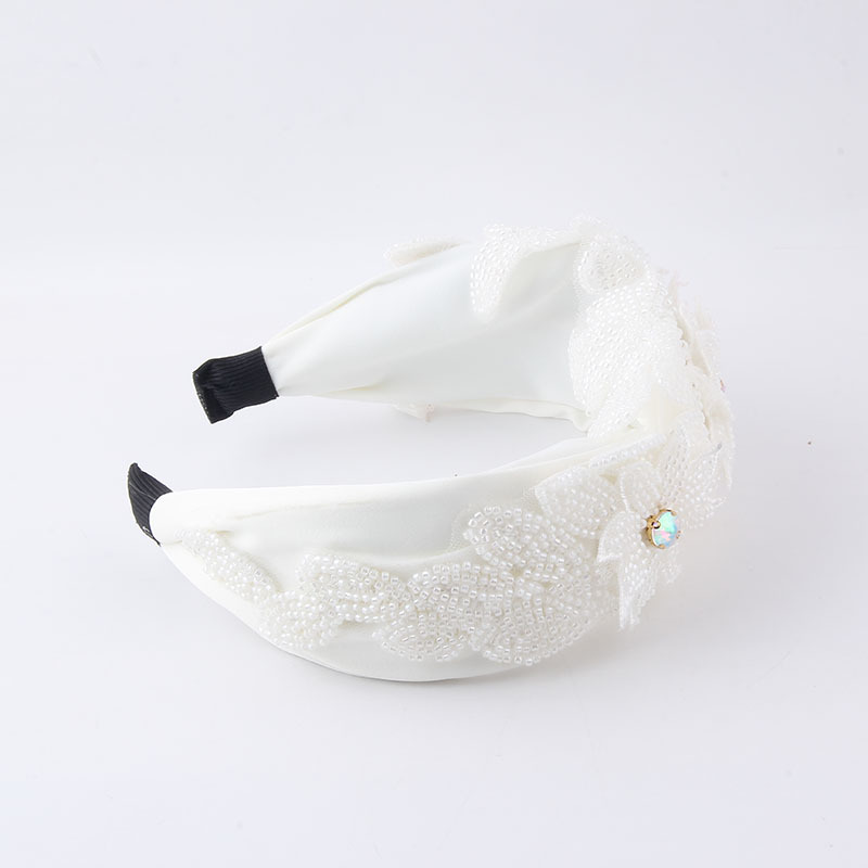 New Fashion Style Bead Flower Fabric Headband Women's Headwear display picture 5