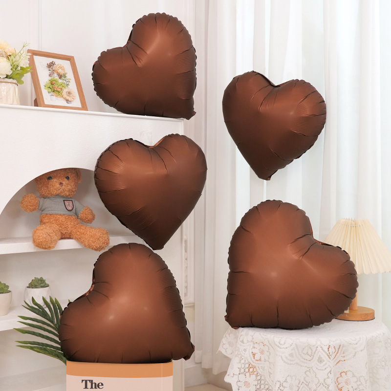 Corazón café 18 pulgadas