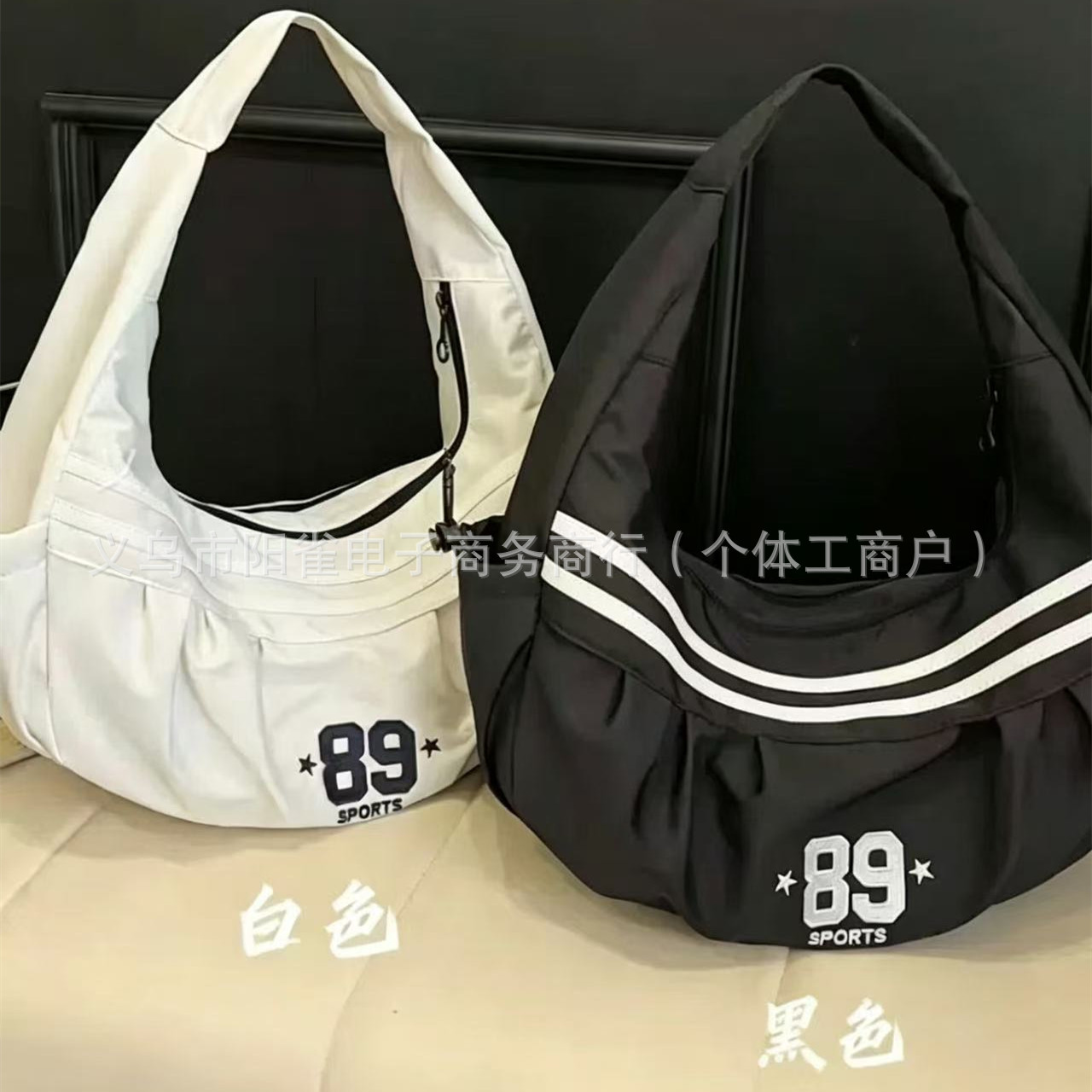 D家A家月牙休闲妈咪休闲多用饺子包运动风腋下女包通勤流行手提包