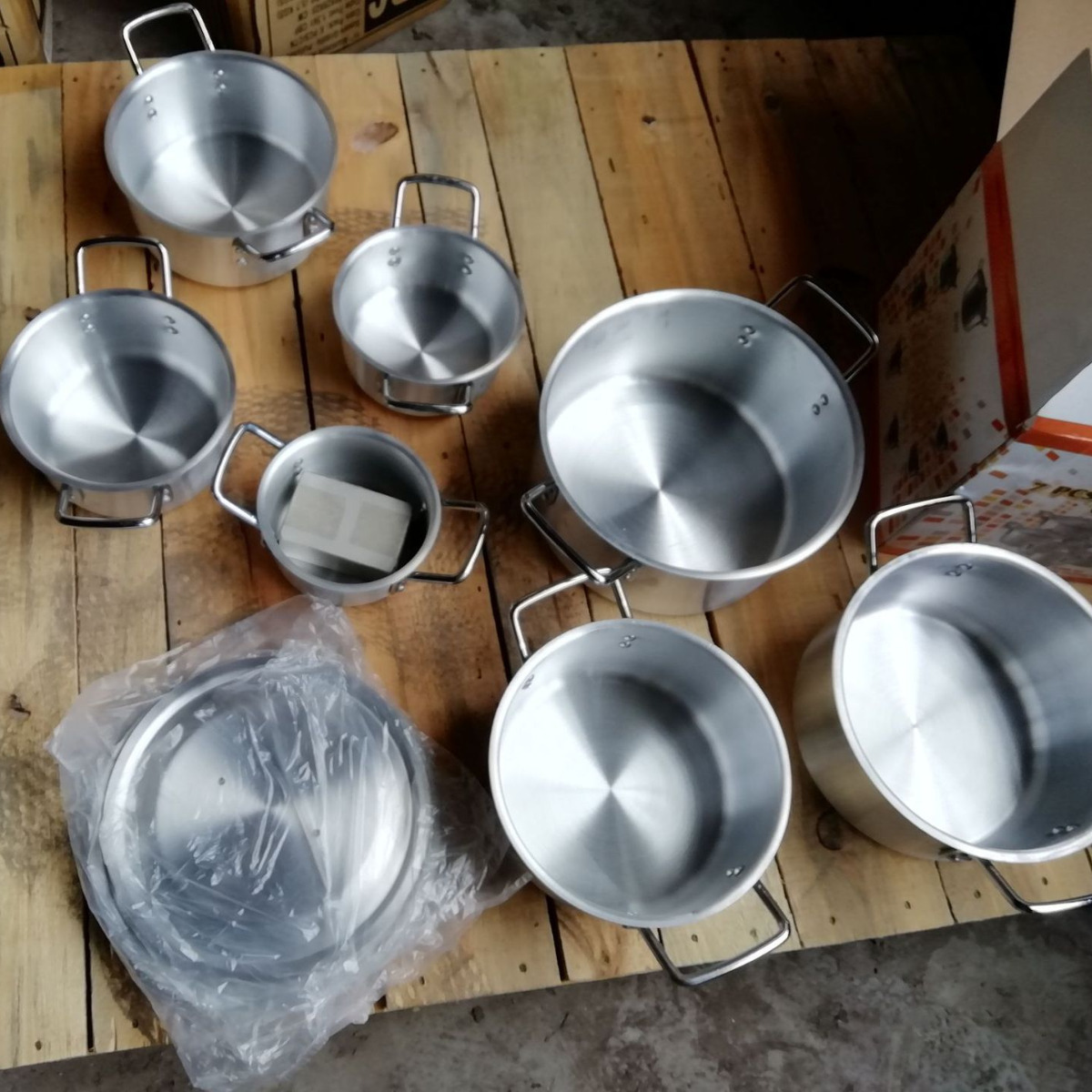 7 piezas de lijado de aluminio olla de suministro directo de fábrica Africana Venta de aluminio lijado olla al por mayor