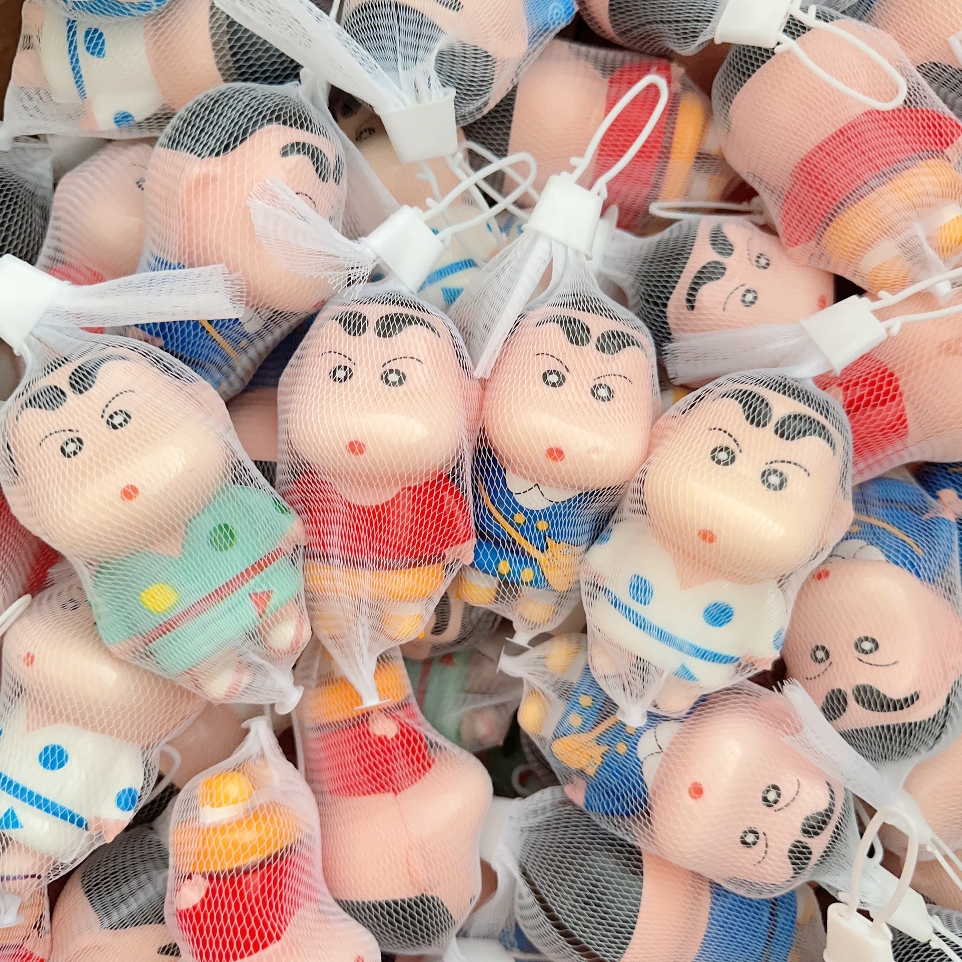 Juguete Antiestrés de Crayon Shin-chan con Forma de Rana, Juguete Creativo para Aliviar el Estrés, Muñeco de Rebote Lento, Gadget para Aliviar el Estrés, Venta al por Mayor