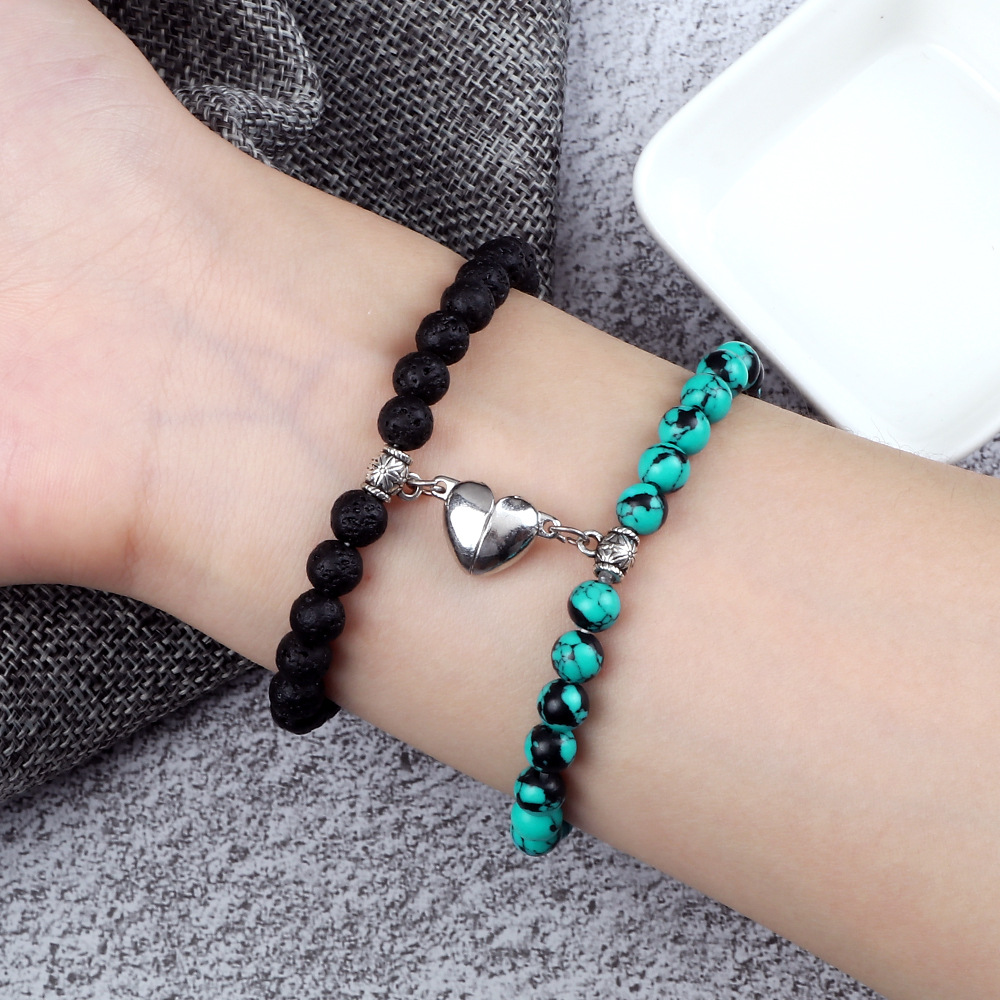 Black and white double magnet attraction bracelet for two couples girlfriends student simple girl bracelet a pair of elastic rope_voghion.com