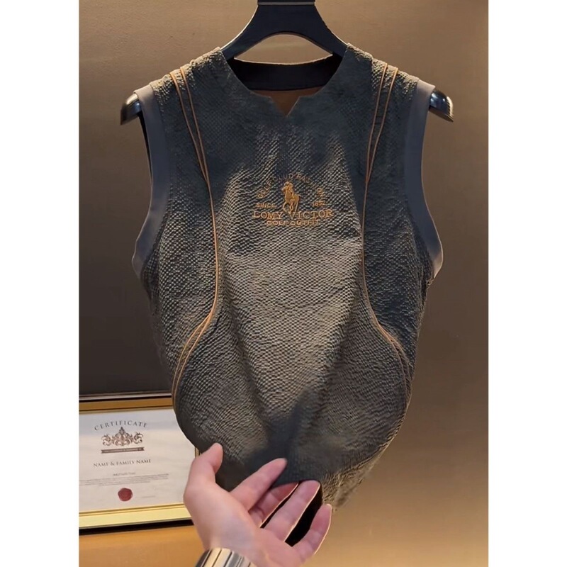 2026 Spring/Summer Luxury Bubble Gauze Old Money Style Fashion Vest Men's Unique Short Sleeve T-Shirt in Stock