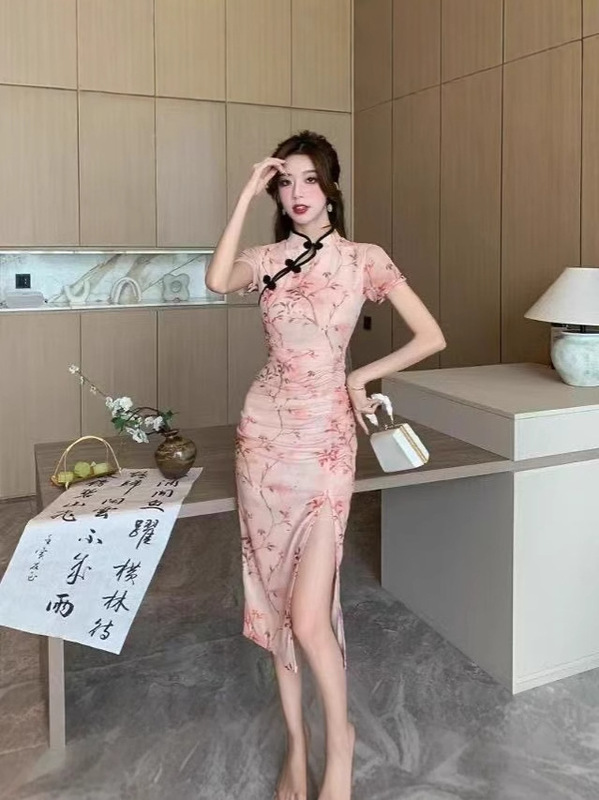 2025 新しい中国風の新しい改良されたキャットウォークチャイナドレススリットスリムヤングレトロプリントドレス|undefined
