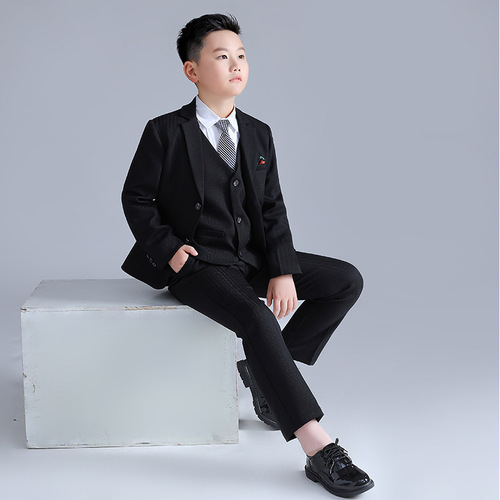 Children's suit with extra fat and handsome three-piece suit for middle-aged and older children, fat version of student piano host dress