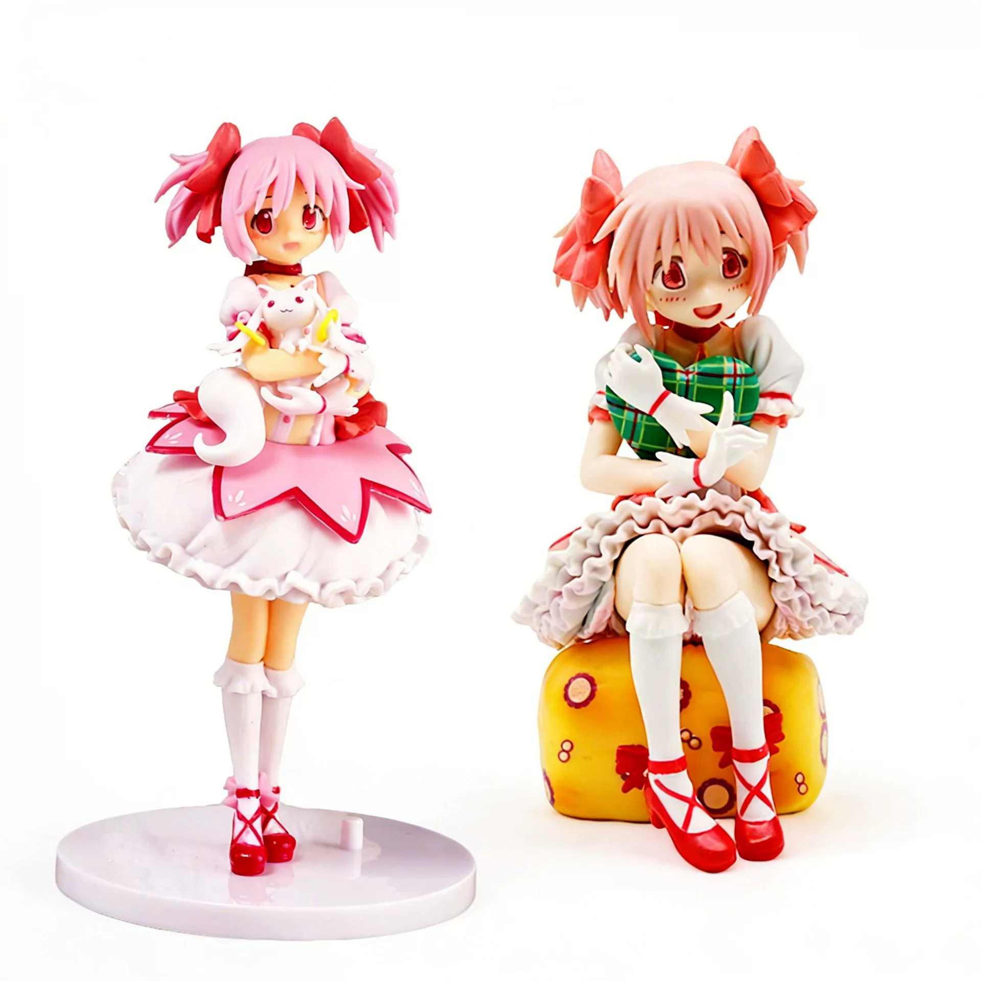 Фигурка (Shikama) Madoka магическая девушка, настольный сувенир, 18 и 22 см, сидящая и стоящая