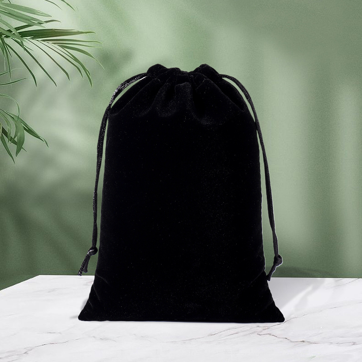 Bolsa de franela con cordón, auriculares, bolsa de embalaje de joyería, bolsa de tela de almacenamiento de joyería, bolsillo con cordón de franela negra al por mayor