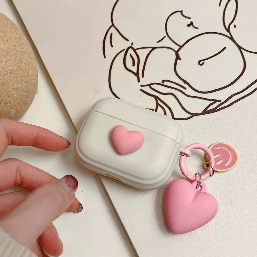 Защитный чехол для AirPods с сердцем Kabi