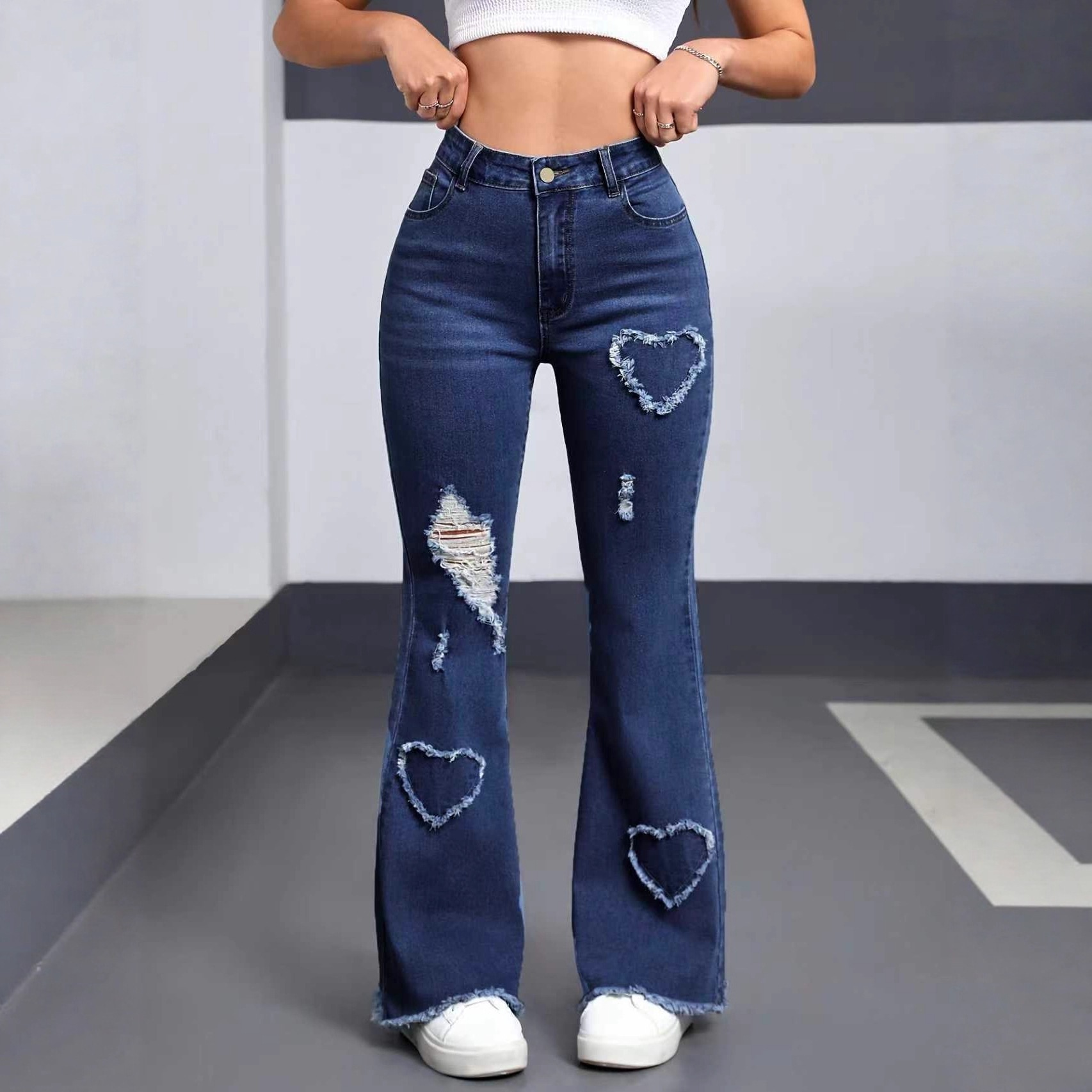 Women's Stretchy Flared Jeans With Heart Embroidery & Distressed Details - High Waist Bell Bottom Pants In Light Blue_ecoleips.com