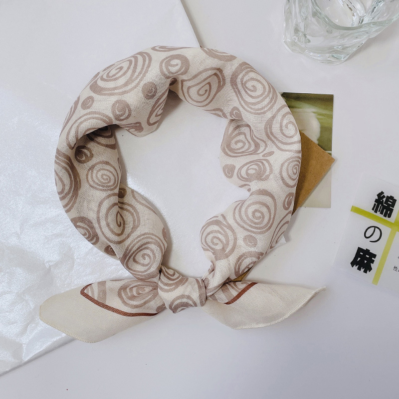 Pañuelo pequeño cuadrado de algodón y lino con estampado de flor de cachemira, estilo nuevo otoño-invierno 2026, pañuelo de cuello pequeño transpirable y cálido para mujer, estilo artístico.