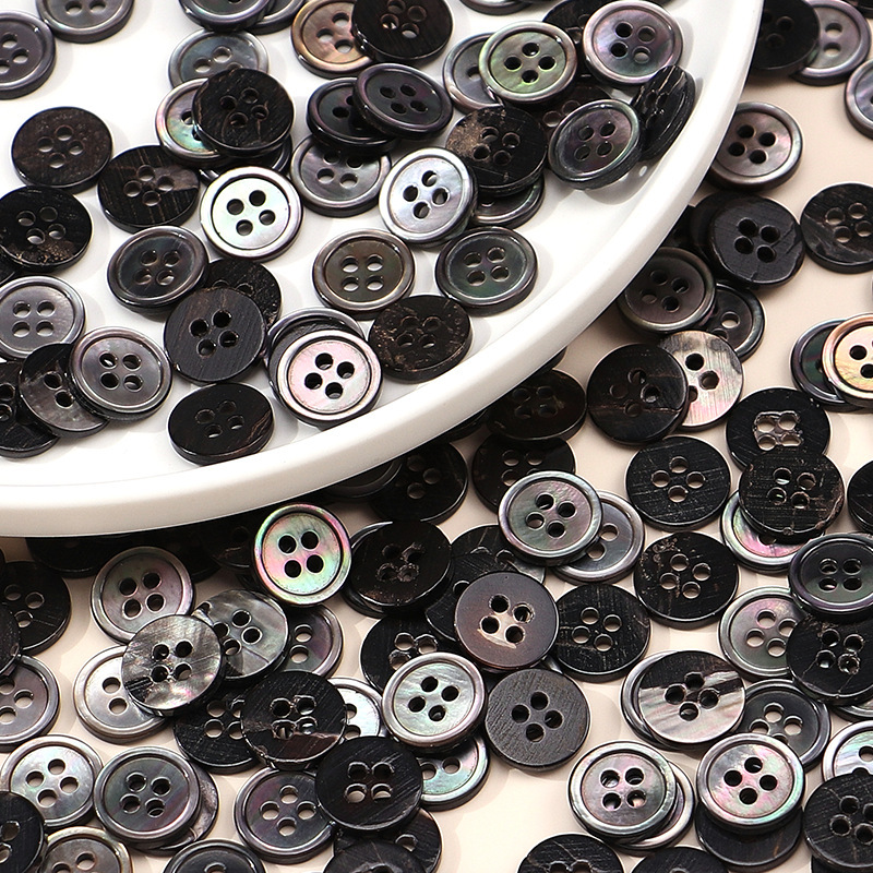 In-Stock Black Butterfly Shell Buttons, Natural Black Shell, Four-Hole Shell, Clothing Accessories, Garment Buttons