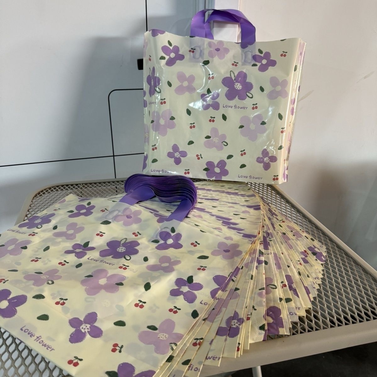 보라색 꽃; 폭 30*20 높이 + 바닥 10