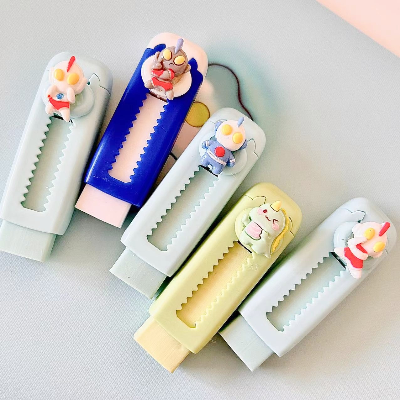 울트라맨 [단가]에는 세트 수량 5가 필요합니다.