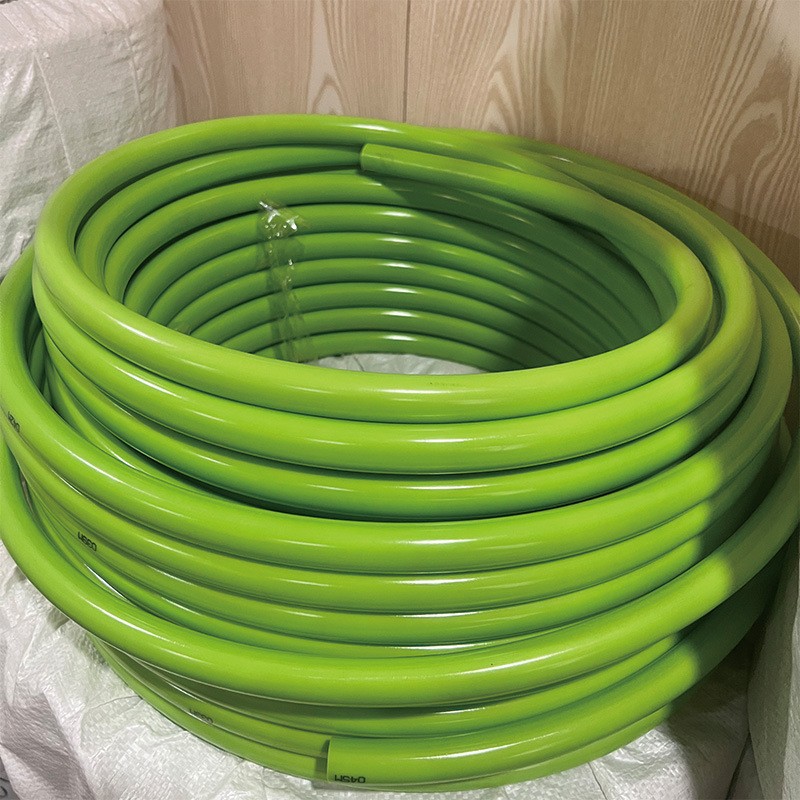 Tubo fijo de color dorado verde azul Tubo de pvc blanco Tubo de boda Tubo de modelado flexible Arco de poste de flores de simulación