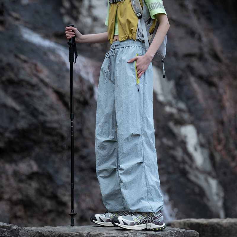 Blue gray [spring and autumn style]