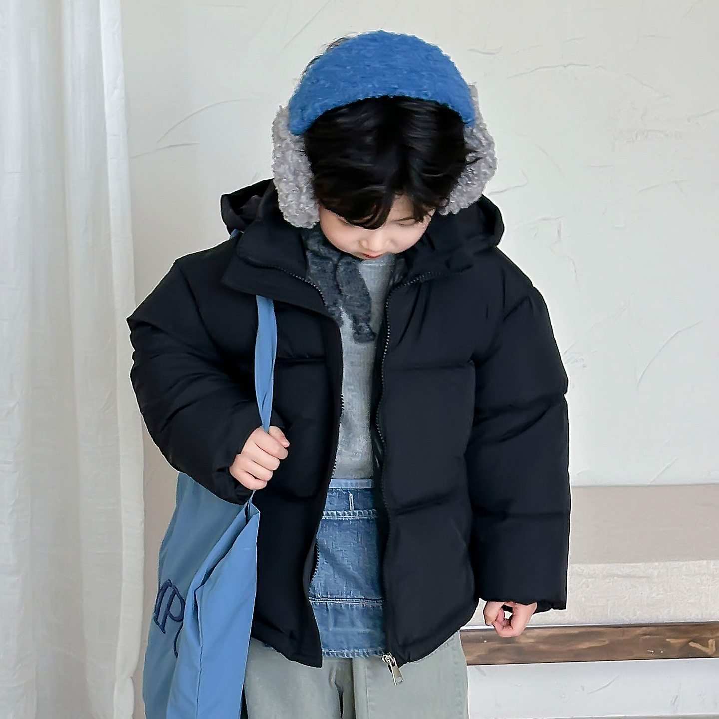 Ropa de algodón para niños ropa de invierno bebé cremallera chaqueta de pan abrigo caliente para hombres y mujeres niñas con capuzas gruesas chaqueta de algodón corta transfronteriza