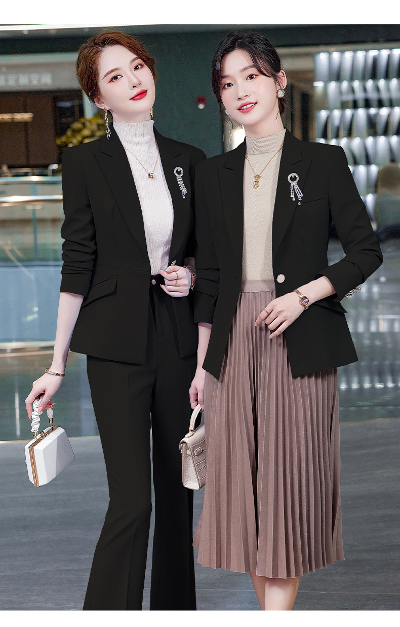 西装9905+微喇裤5062--模特-790_08.jpg