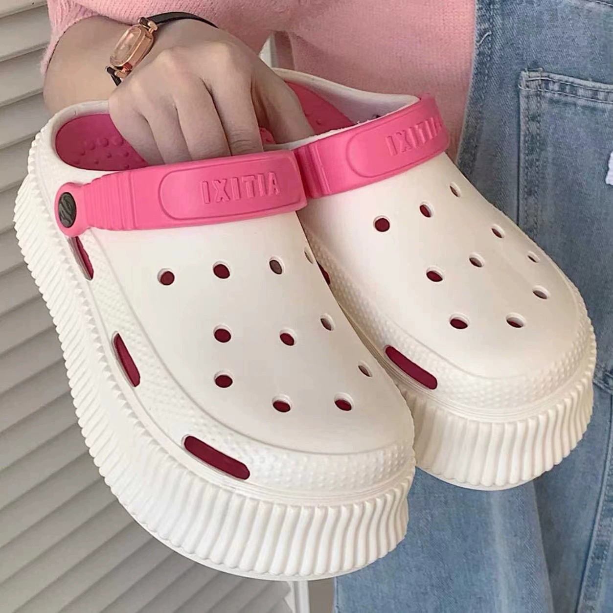 Сандалии Hello Kitty летние дышащие нескользящие пляжные тапочки, дорожные шлепанцы, легкие