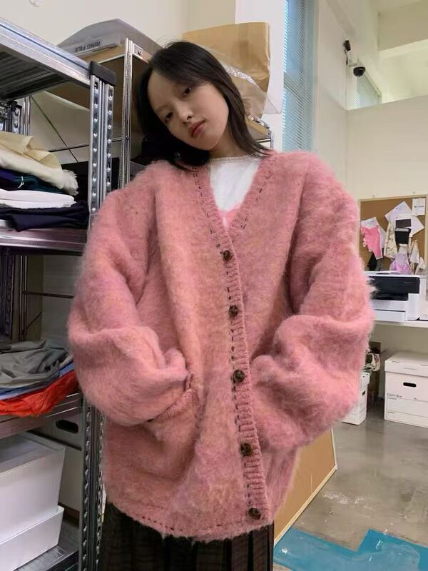 欧美风新款v领毛衣女开衫2025宽松单排扣设计感针织衫外套女装潮|undefined
