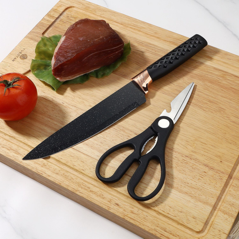 Inventario negro dorado barril de acero inoxidable cuchillo set de siete piezas cuchillo de cocinero cuchillo de pan