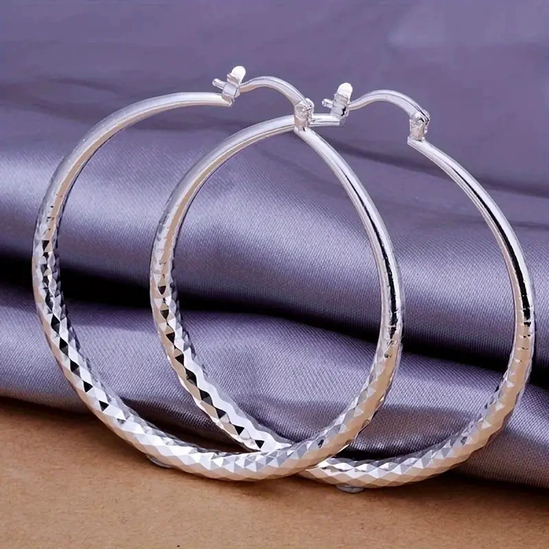 AliExpress новый стиль, простые и элегантные гальванические толстые серебряные круглые серьги, персонализированные праздничные серьги, женские серьги оптом