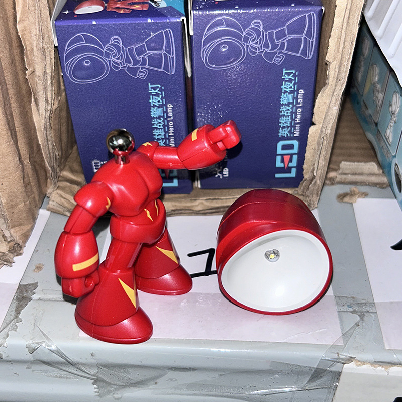 ミニスタンドのデスクトップの小さな置物夜灯ロボットの手作り創意的な男の子のおもちゃの子供の誕生日プレゼント|undefined