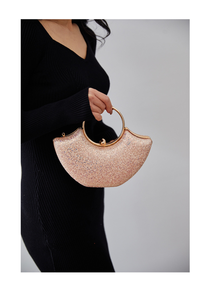 Women's Small PVC Solid Color Elegant Sequins Shell Lock Clasp Evening Bag display picture 17