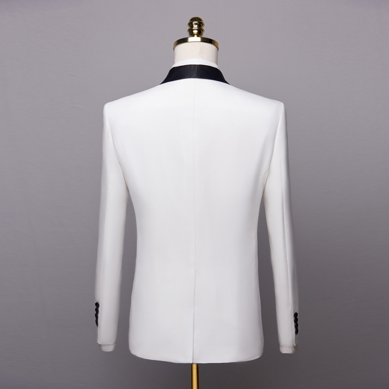 Completo da smoking da uomo a tre pezzi con collo a scialle, giacca elegante da sera con vestibilità slim per matrimoni ed eventi._voghion.com