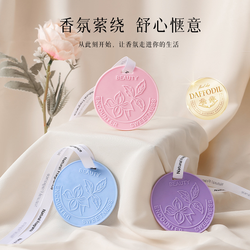 Gardenia para automóviles, armario de paneles de incienso, armario de paneles de incienso, dormitorio doméstico, ropa duradera, perfumes, colgantes al por mayor