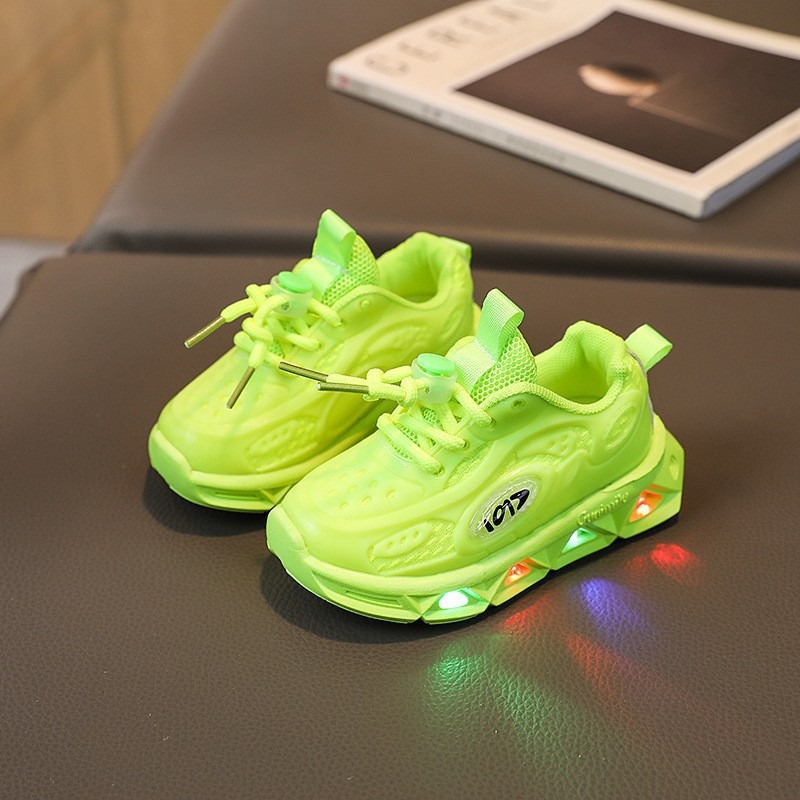 LED-Leuchtschuhe für Kinder - Atmungsaktive Mesh-Laufschuhe mit blinkenden Lichtern, weiche Sohle für Kleinkinder und Kinder (Schwarz/Weiß/Rosa/Grün)_voghion.com